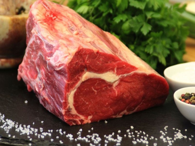 Symbolfoto für Rib-Eye Steak vom Bergscheckenrind